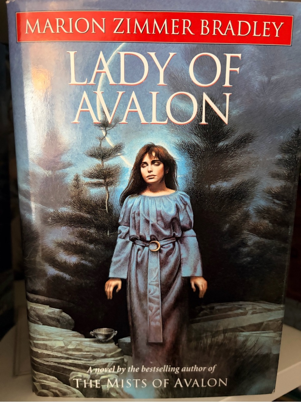 Lady of Avalon Marion Zimmer Bradley 1997 Hardcover Viking Arthurian Fantasy